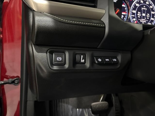 Used 2023 GMC Acadia Denali w/ Denali Ultimate Package AWD/4WD image 17