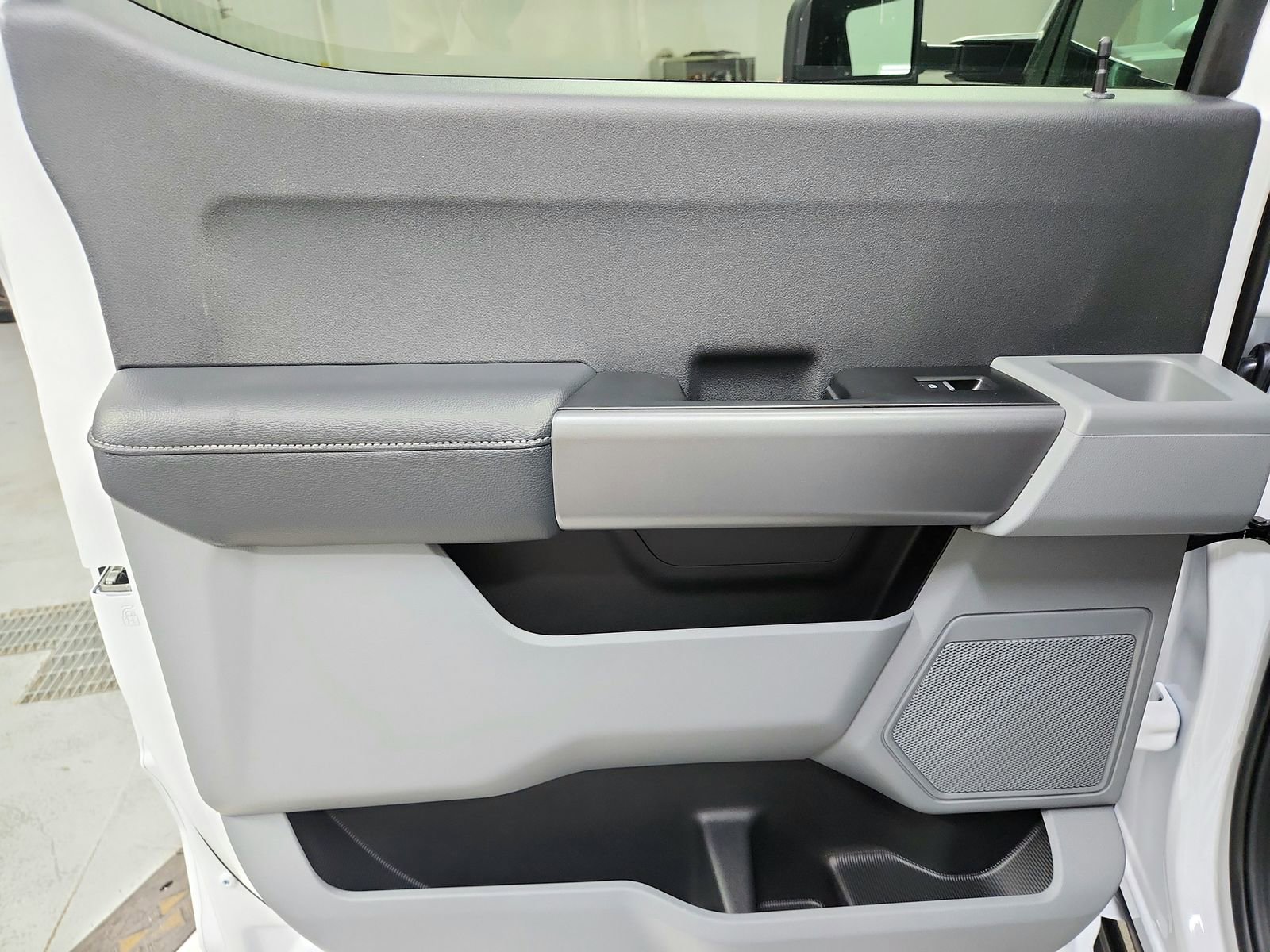 New 2026 Ford F250 XLT image 33