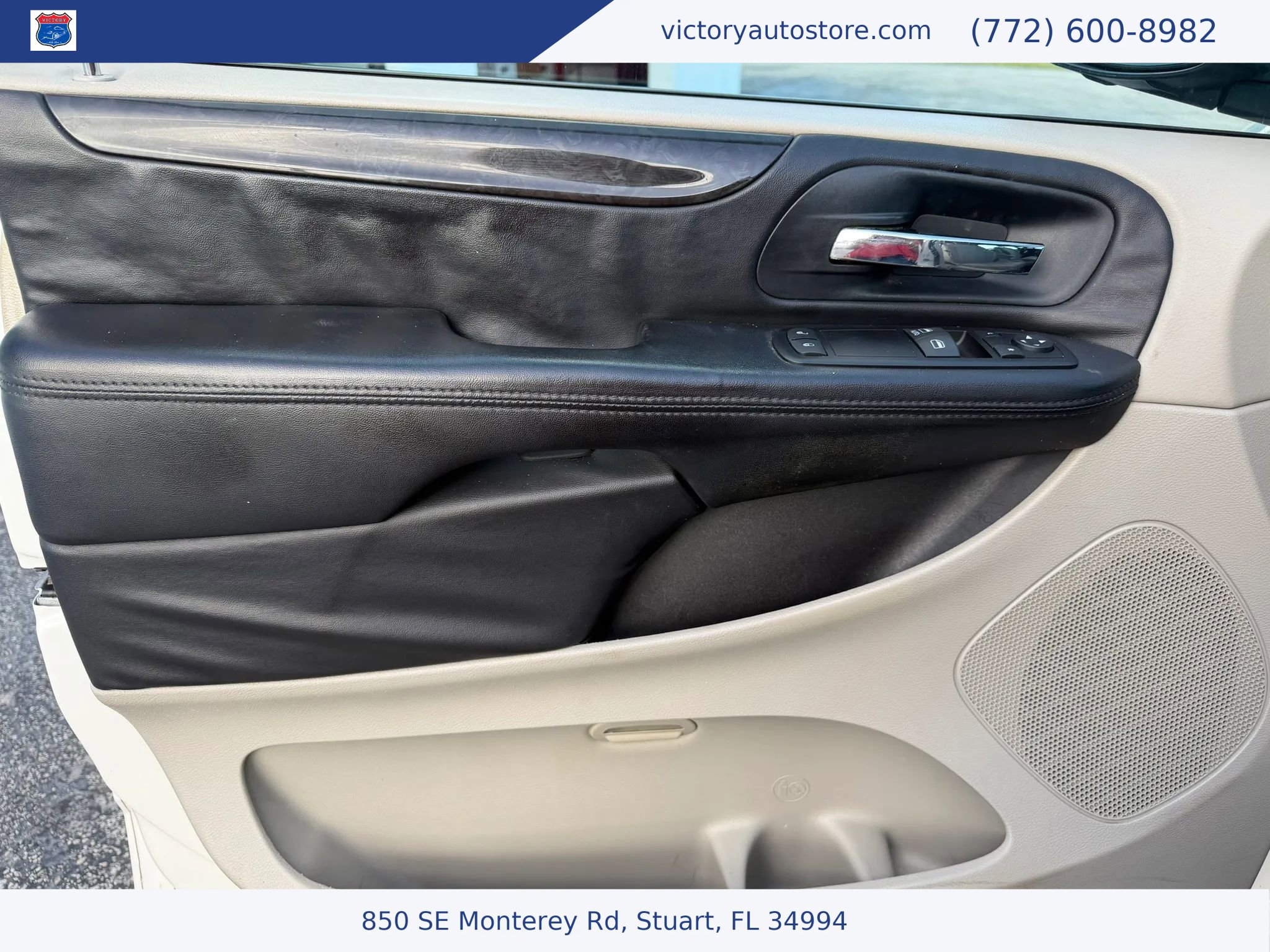 Used 2013 Dodge Grand Caravan American Value Package w/ UConnect Hands-Free Group image 9