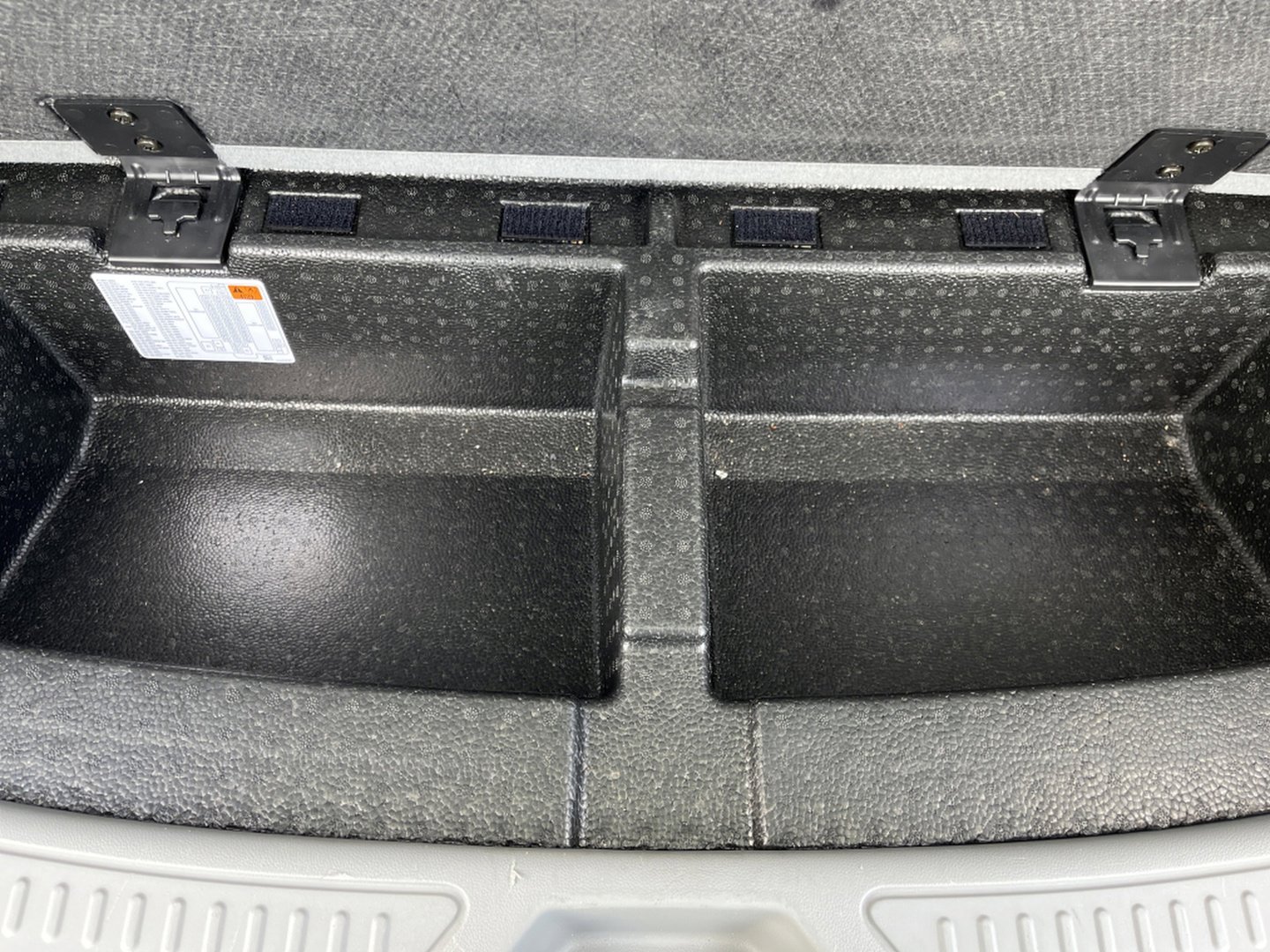 Used 2023 GMC Acadia SLT image 25