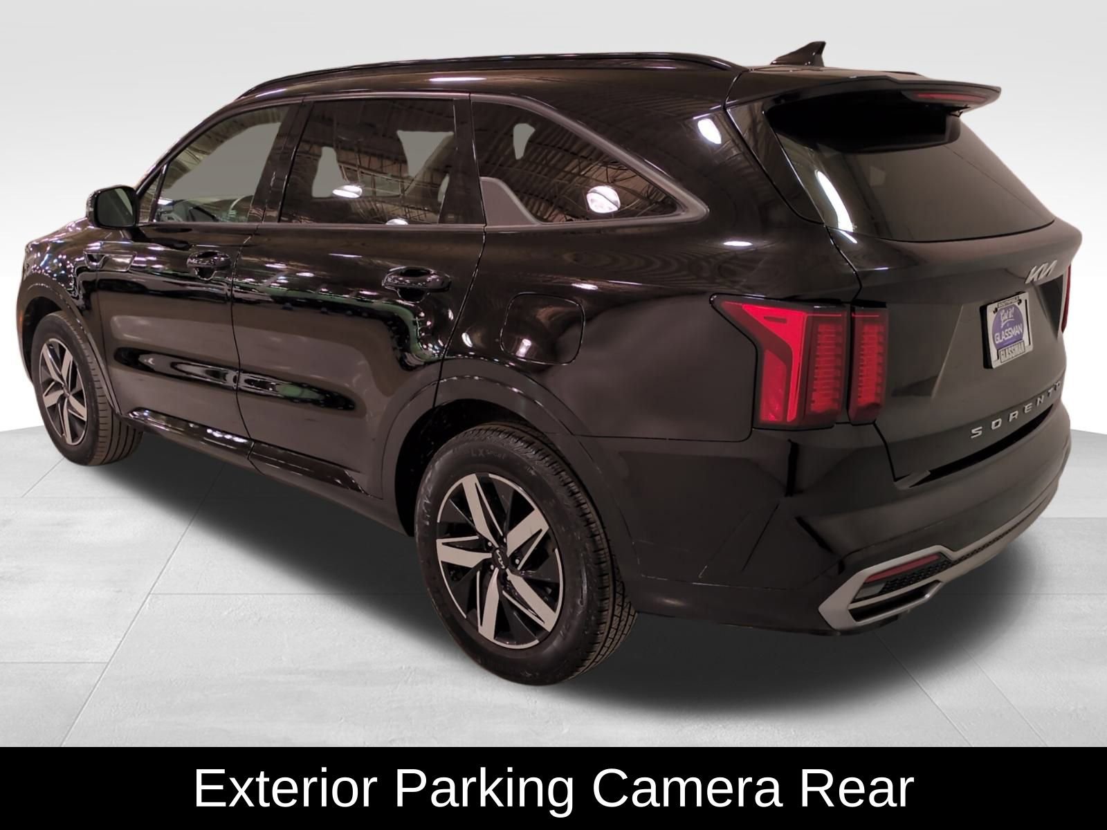Used 2022 Kia Sorento S w/ Panoramic Sunroof Package image 6