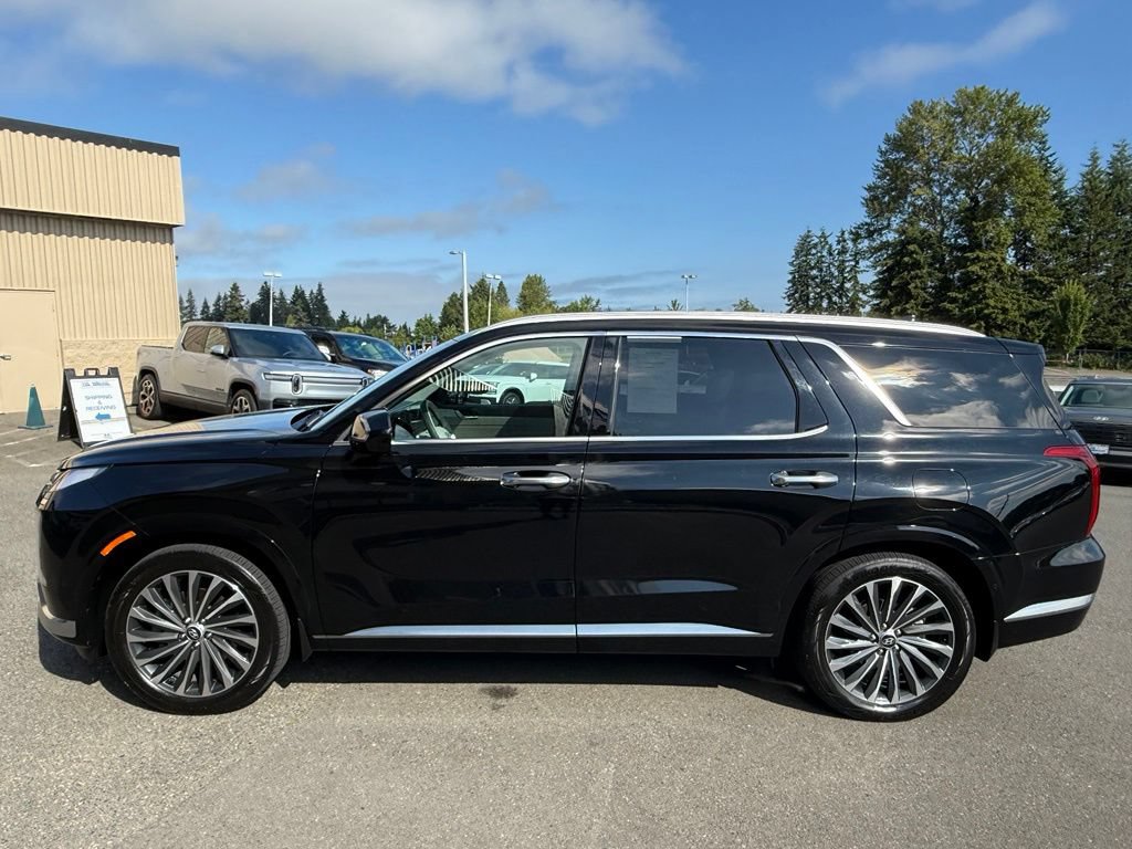 Used 2023 Hyundai Palisade Calligraphy AWD/4WD image 4