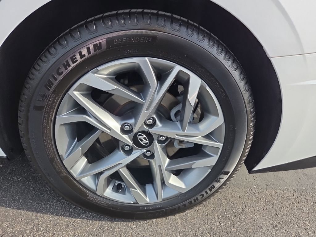 Used 2023 Hyundai Sonata SEL image 13