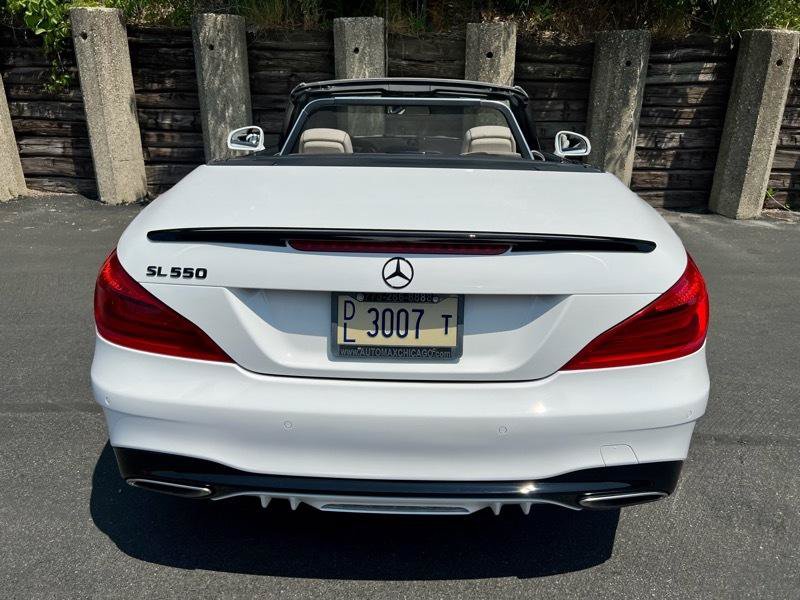 Used 2017 Mercedes-Benz SL 550 image 31
