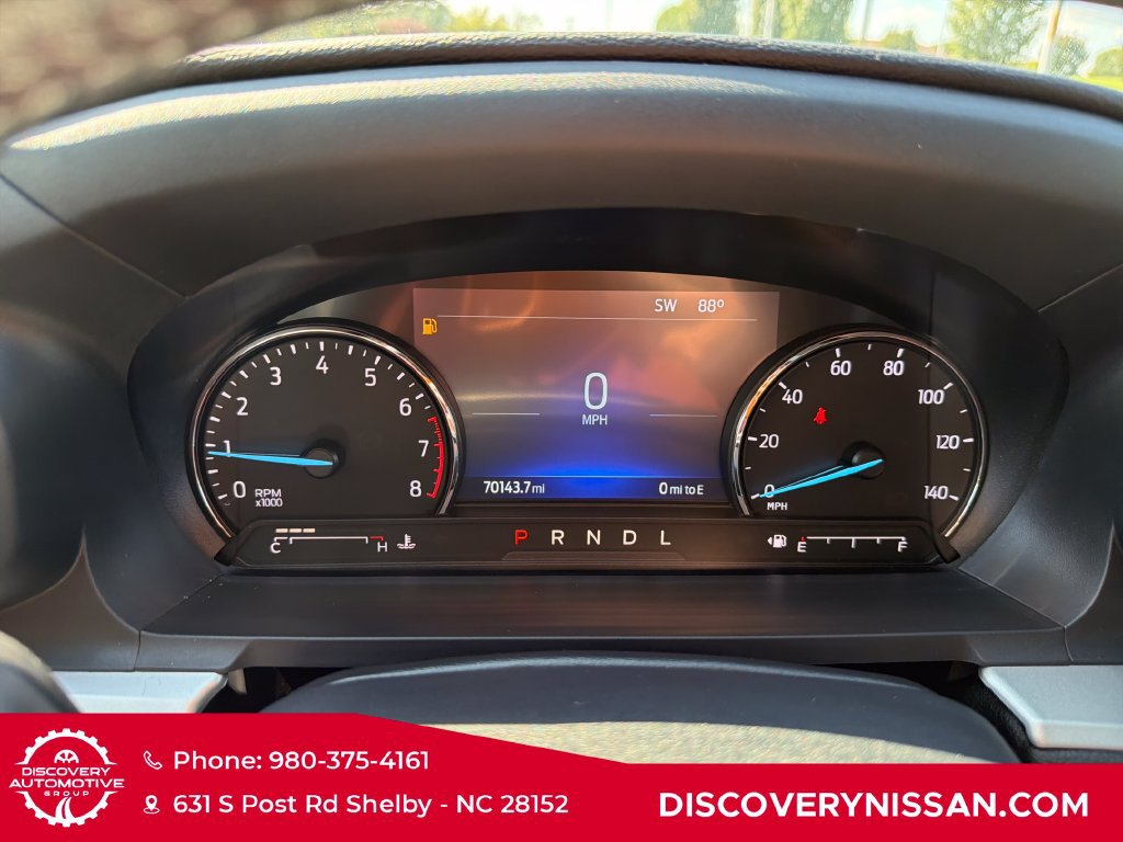 Used 2022 Ford Explorer XLT w/ Equipment Group 202A AWD/4WD image 24