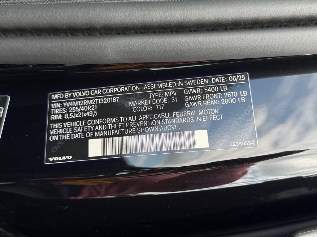 Certified 2026 Volvo XC60 B5 Ultra w/ Protection Package Premier AWD/4WD image 30
