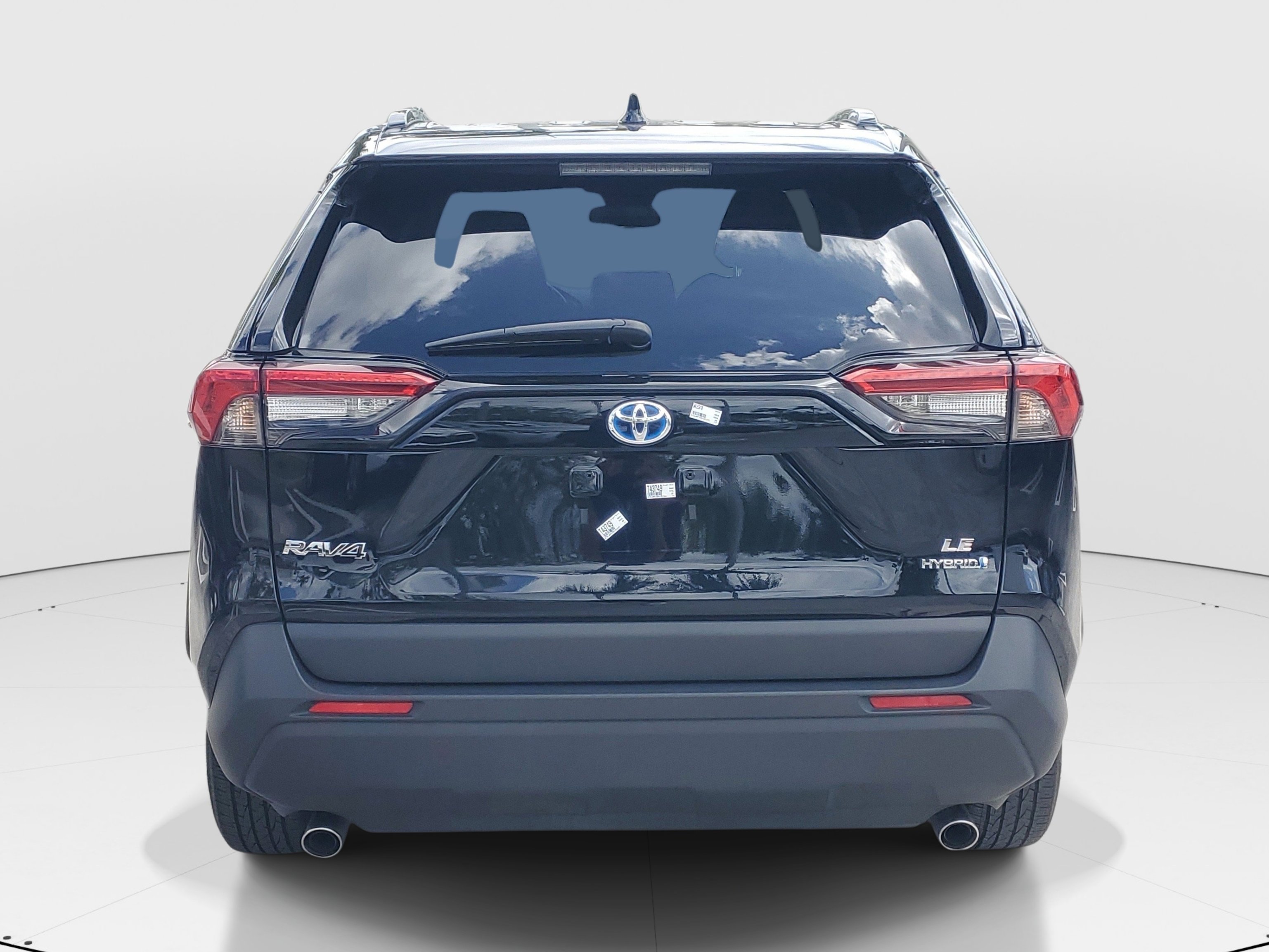 Certified 2024 Toyota RAV4 LE AWD/4WD image 4