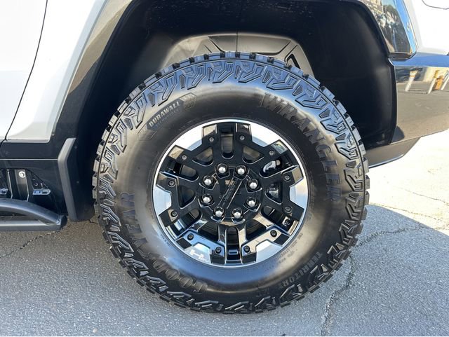 New 2024 GMC Hummer EV 3X w/ Extreme Off-Road Package image 13