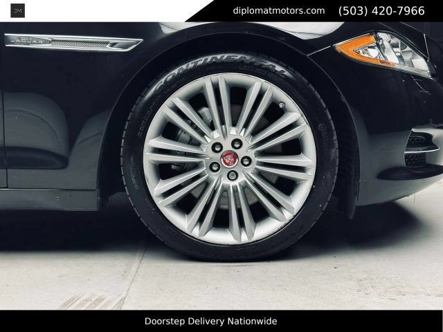Used 2015 Jaguar XJ L Portfolio AWD/4WD image 49