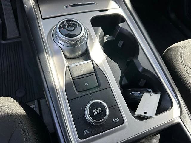 Used 2022 Ford Explorer XLT image 20