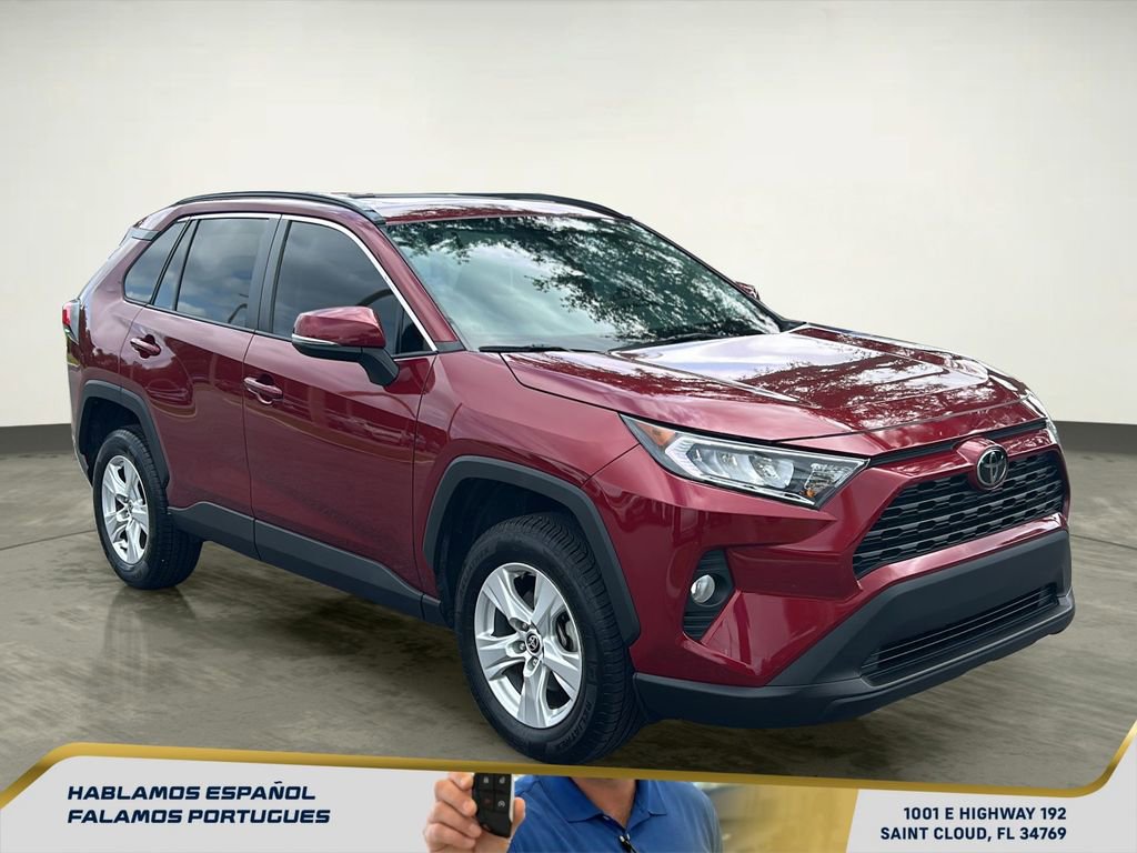 Used 2021 Toyota RAV4 XLE w/ Convenience Package image 8