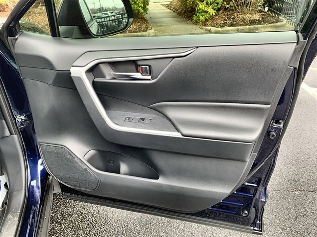 New 2025 Toyota RAV4 XLE image 13