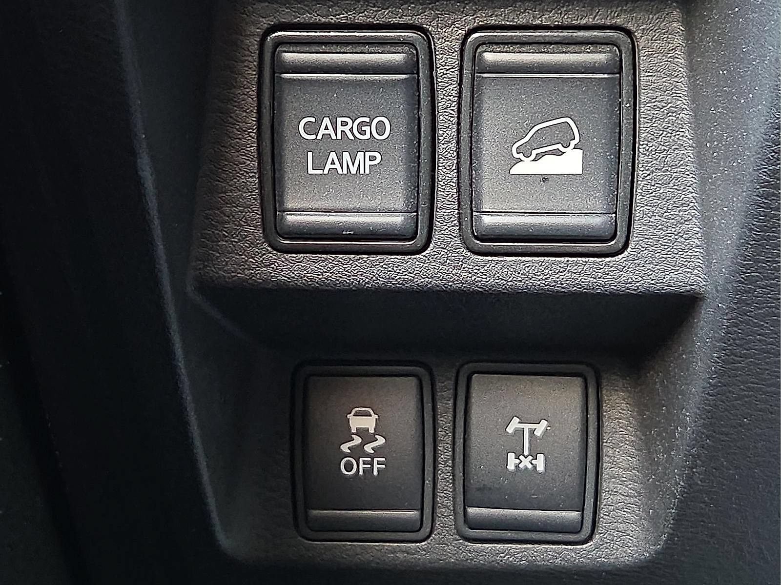 Used 2022 Nissan Frontier PRO-4X w/ Pro-4X Premium Package AWD/4WD image 21