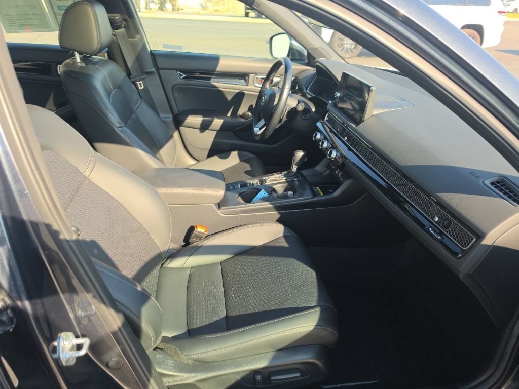 Certified 2023 Honda Civic Sport Touring image 32