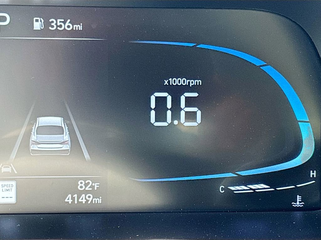 Certified 2026 Hyundai Elantra Sport image 12