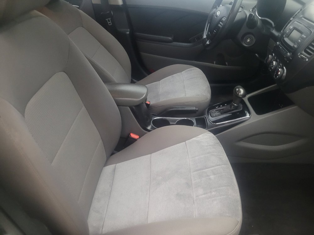 Used 2018 Kia Forte LX FWD image 21