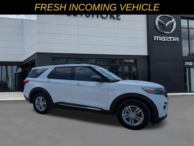 Used 2023 Ford Explorer XLT w/ Equipment Group 202A RWD image 1