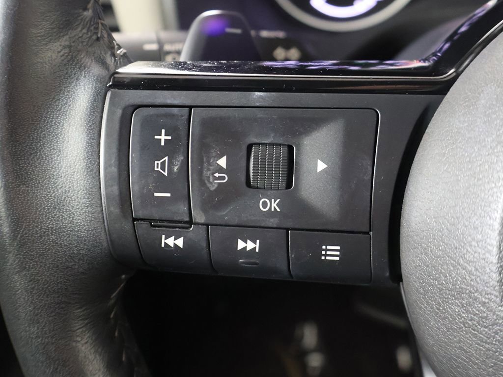 Used 2023 Nissan Rogue SV w/ SV Premium B Package AWD/4WD image 41