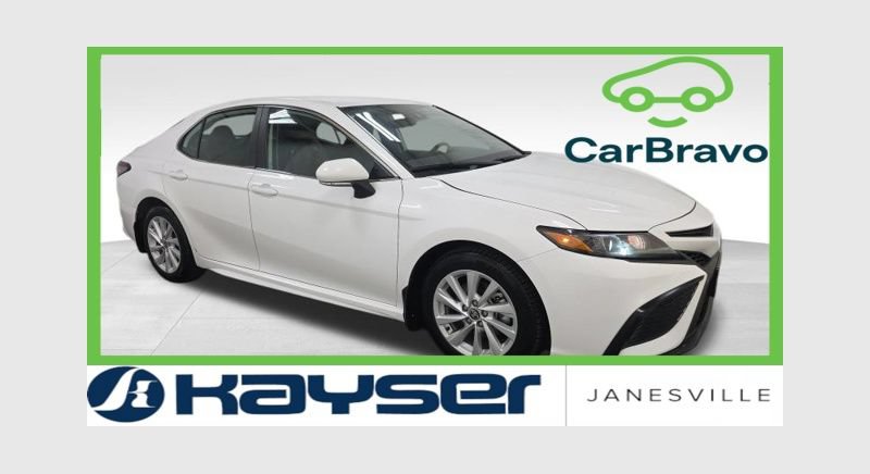 Used 2024 Toyota Camry SE FWD image 1