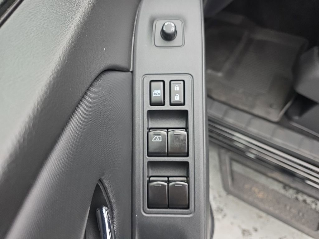 Used 2023 Nissan Frontier PRO-4X w/ Pro Convenience Package image 20