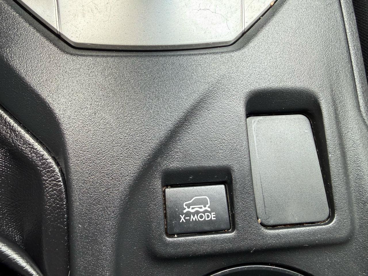 Used 2021 Subaru Crosstrek 2.0i AWD/4WD image 16