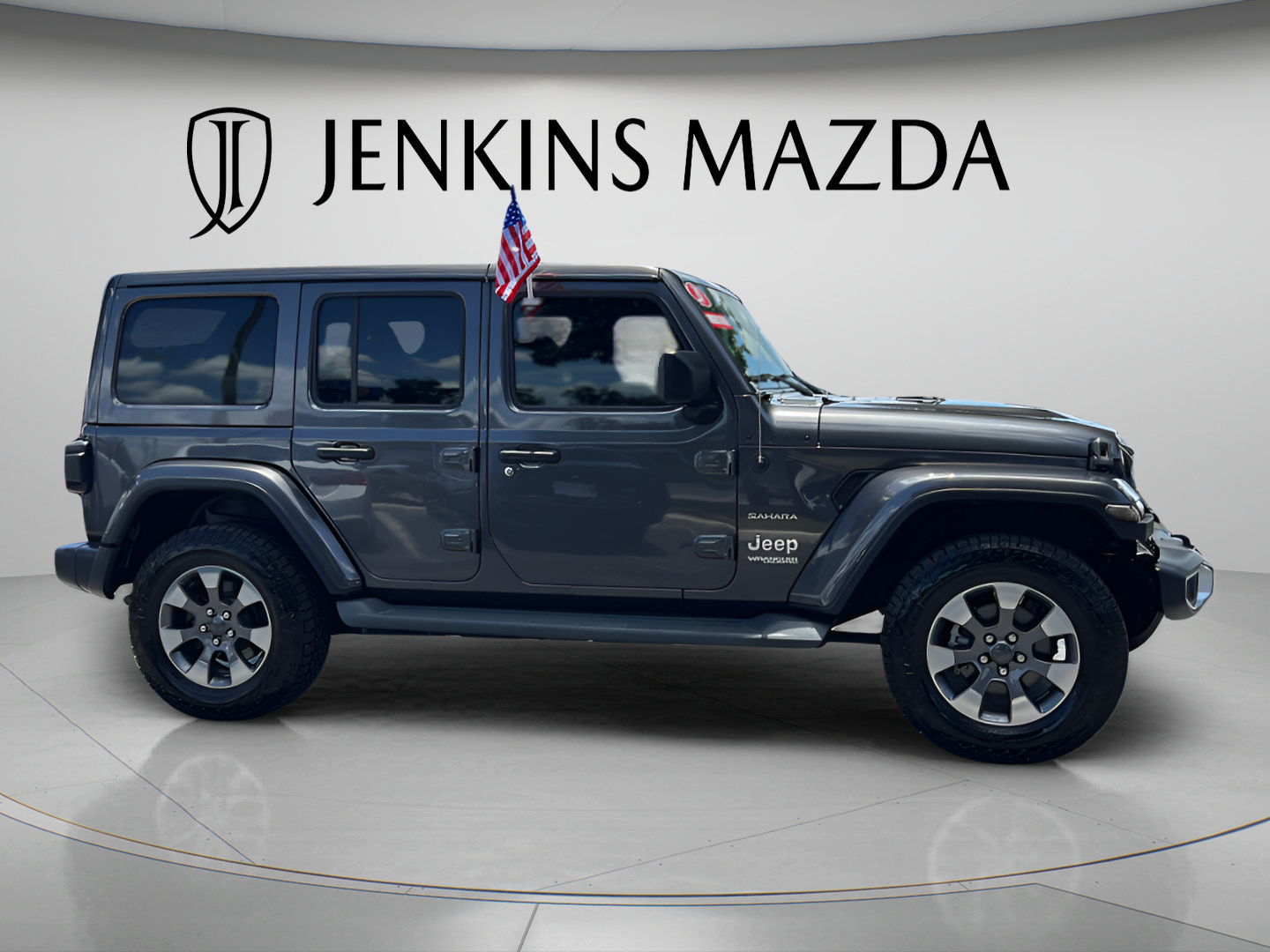 Used 2020 Jeep Wrangler Unlimited Sahara AWD/4WD image 8
