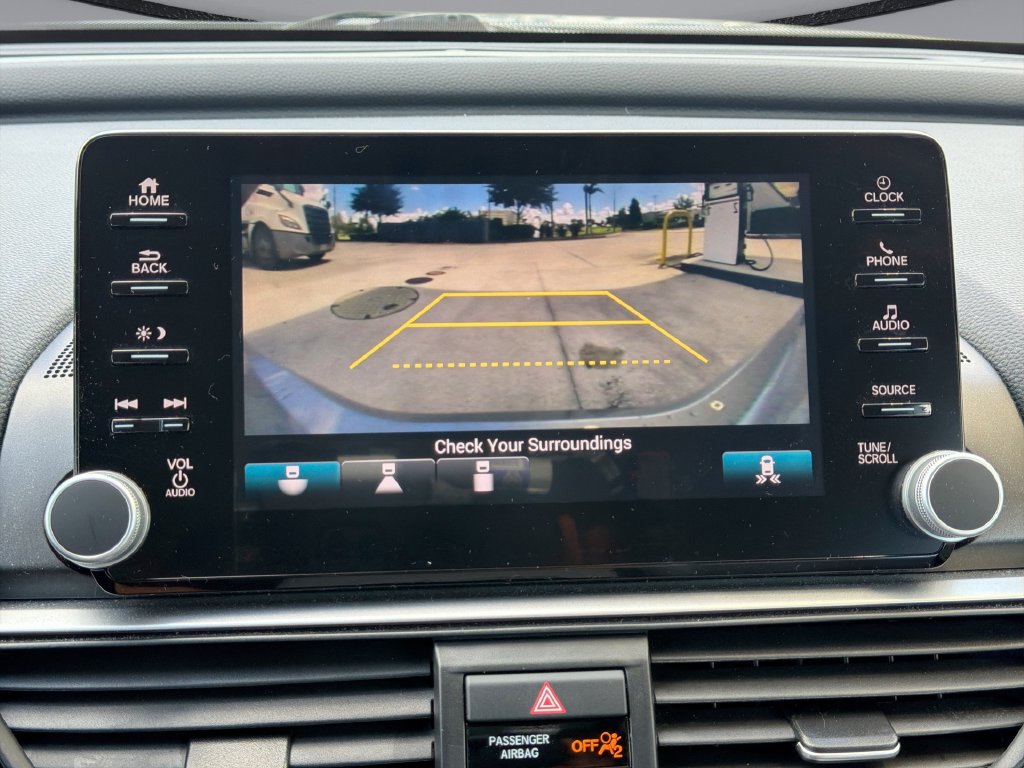 Used 2019 Honda Accord EX image 24