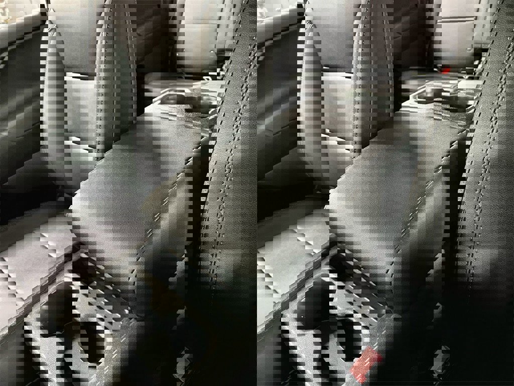 Used 2025 Chevrolet Silverado EV W/T image 35