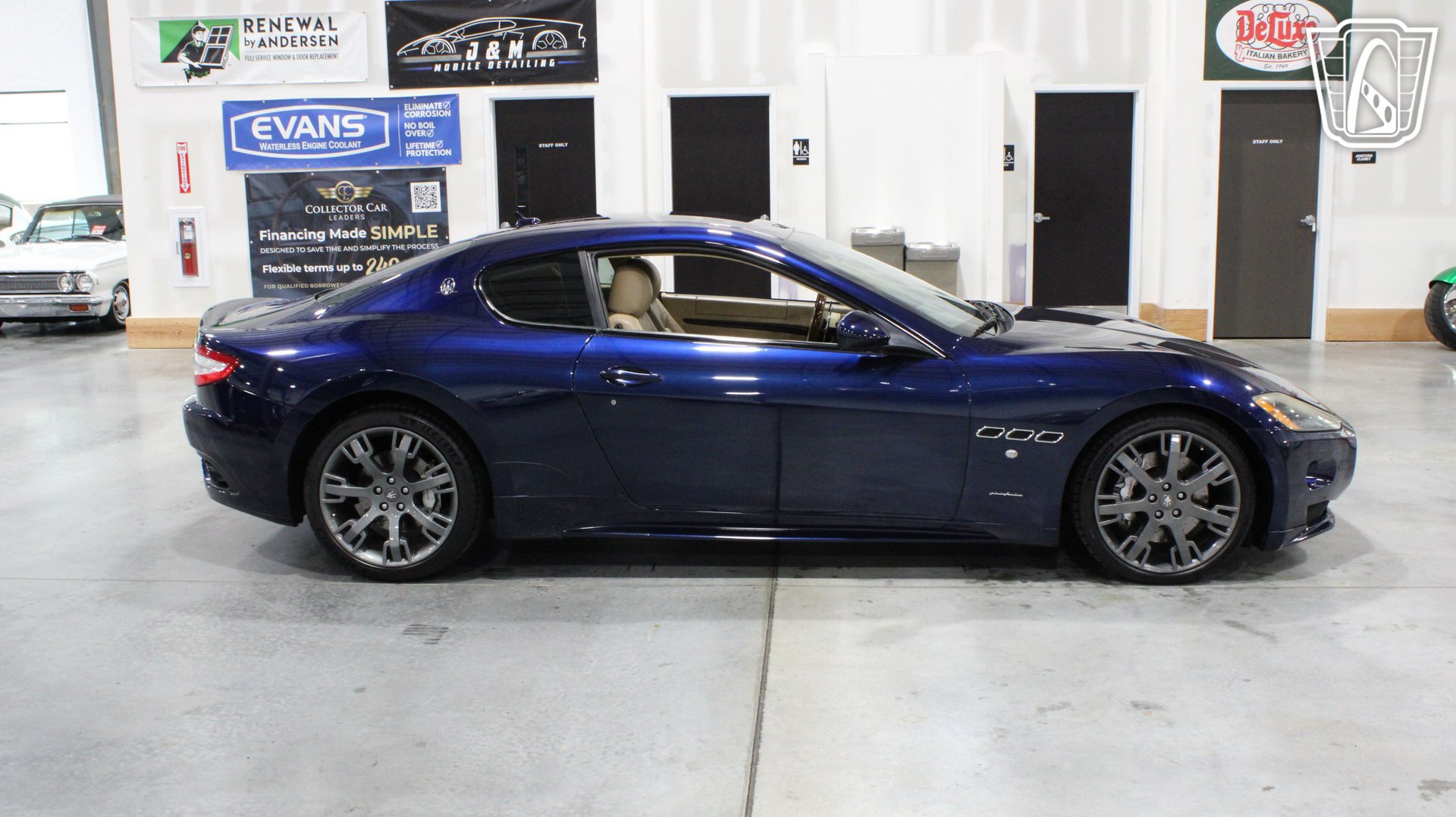 Used 2012 Maserati GranTurismo S RWD image 17