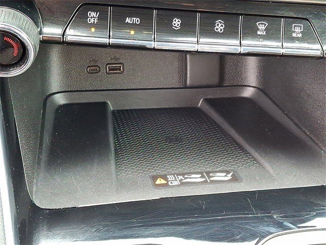 Certified 2025 Chevrolet Traverse LT image 28