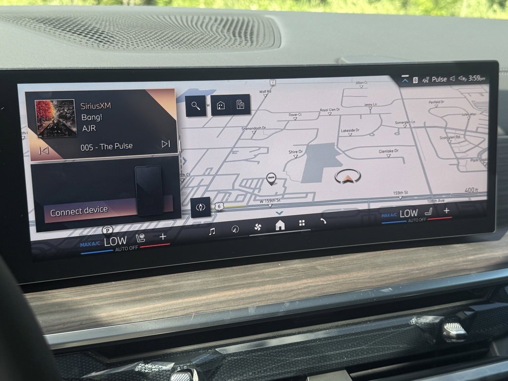 Used 2026 BMW X5 xDrive50e w/ Premium Package image 9