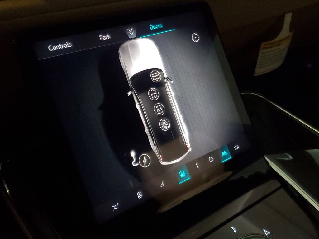 New 2026 Cadillac Escalade IQ Luxury 2 AWD/4WD image 24