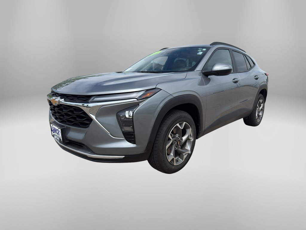 Used 2025 Chevrolet Trax LT