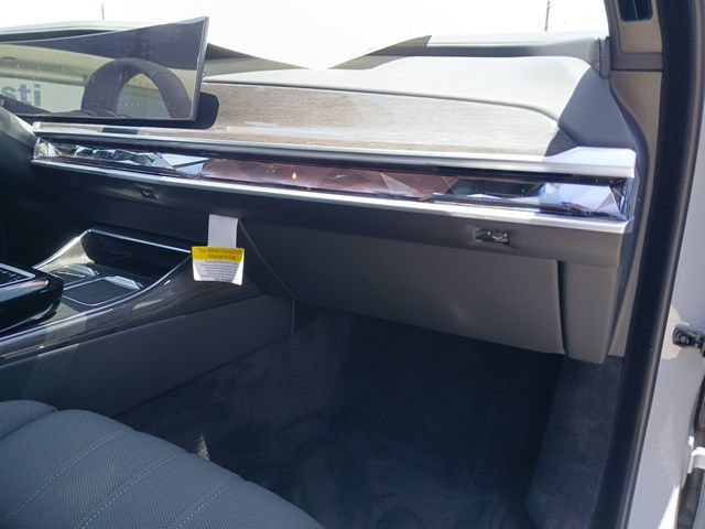 New 2026 BMW 740i w/ Executive Package RWD image 19