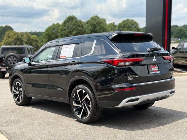 Used 2024 Mitsubishi Outlander SE FWD image 12