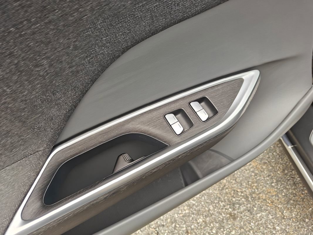 Used 2024 Lucid Air Pure image 14