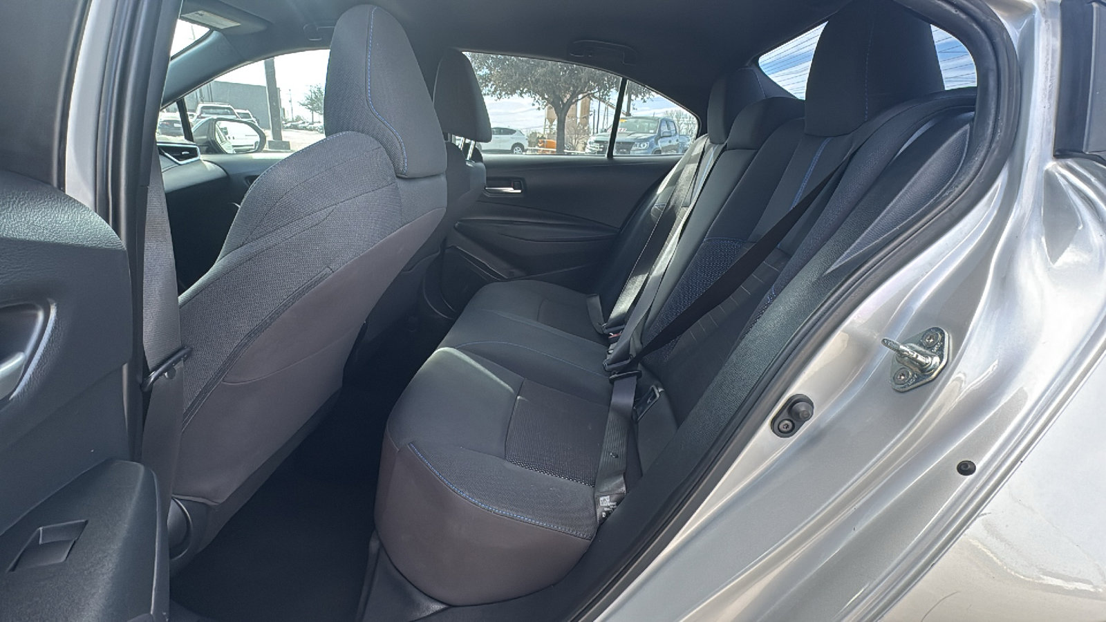 Used 2020 Toyota Corolla SE image 13