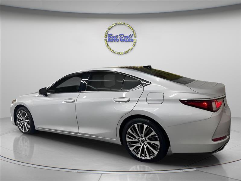 Used 2019 Lexus ES 350 w/ Accessory Package 2 FWD image 3