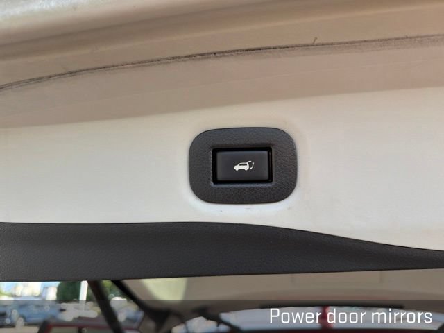 Used 2020 Nissan Rogue SV AWD/4WD image 25