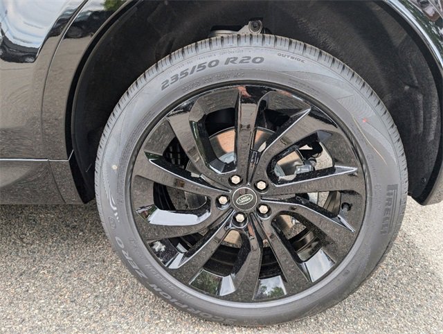 Used 2024 Land Rover Discovery Sport Dynamic SE image 5
