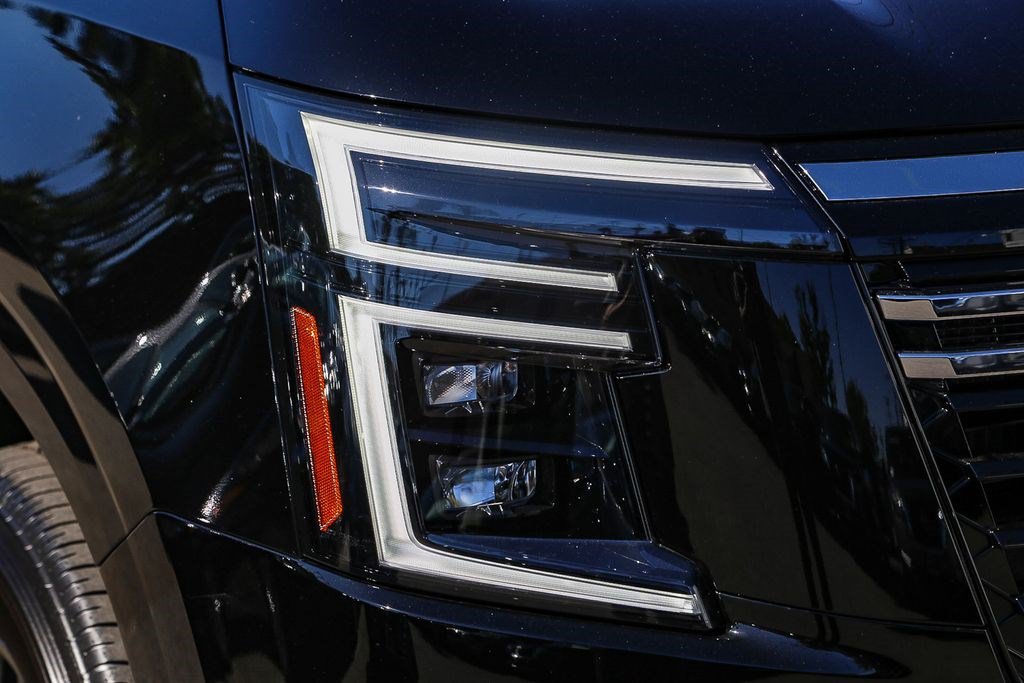 New 2025 Nissan Armada SV AWD/4WD image 4