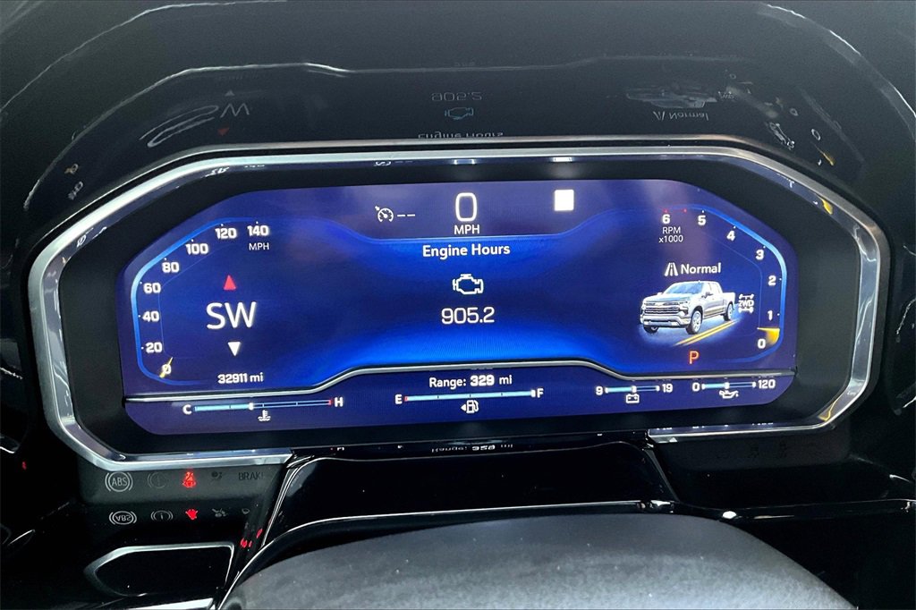 Used 2022 Chevrolet Silverado 1500 RST image 21