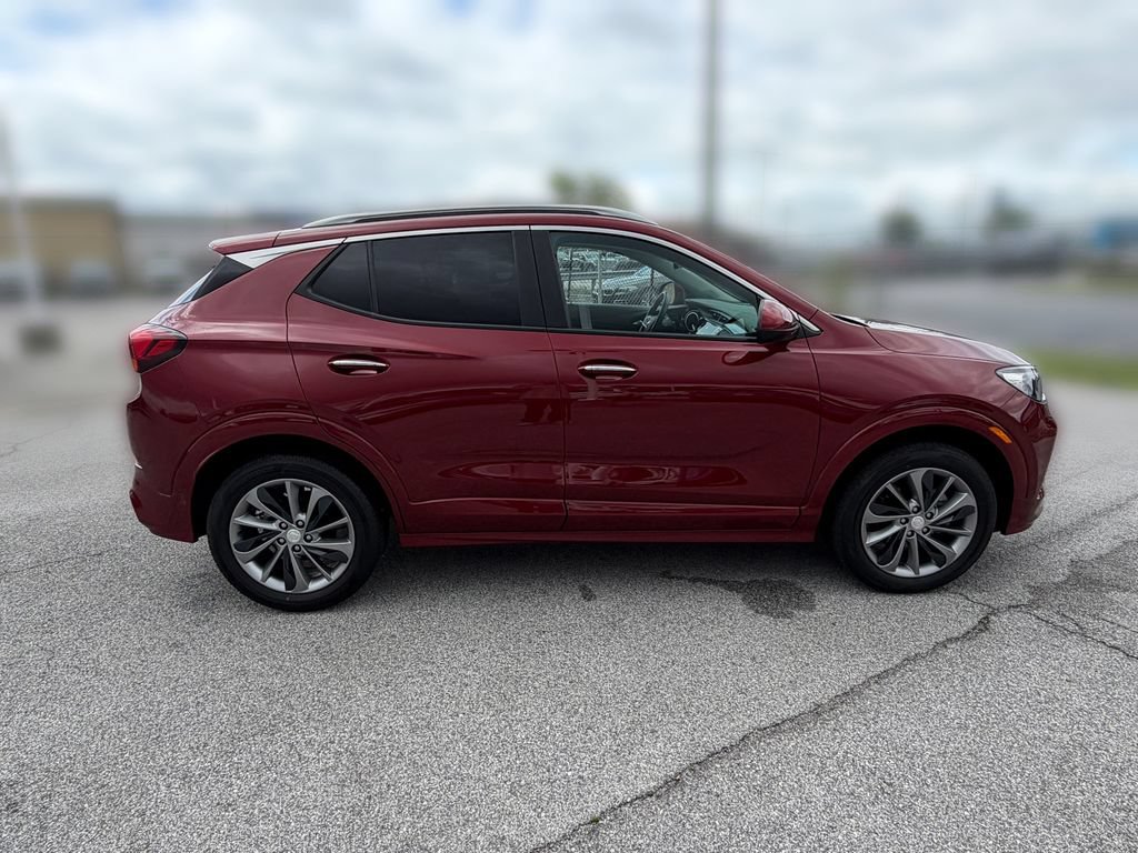 Used 2023 Buick Encore GX Select w/ Sport Touring Package FWD image 11