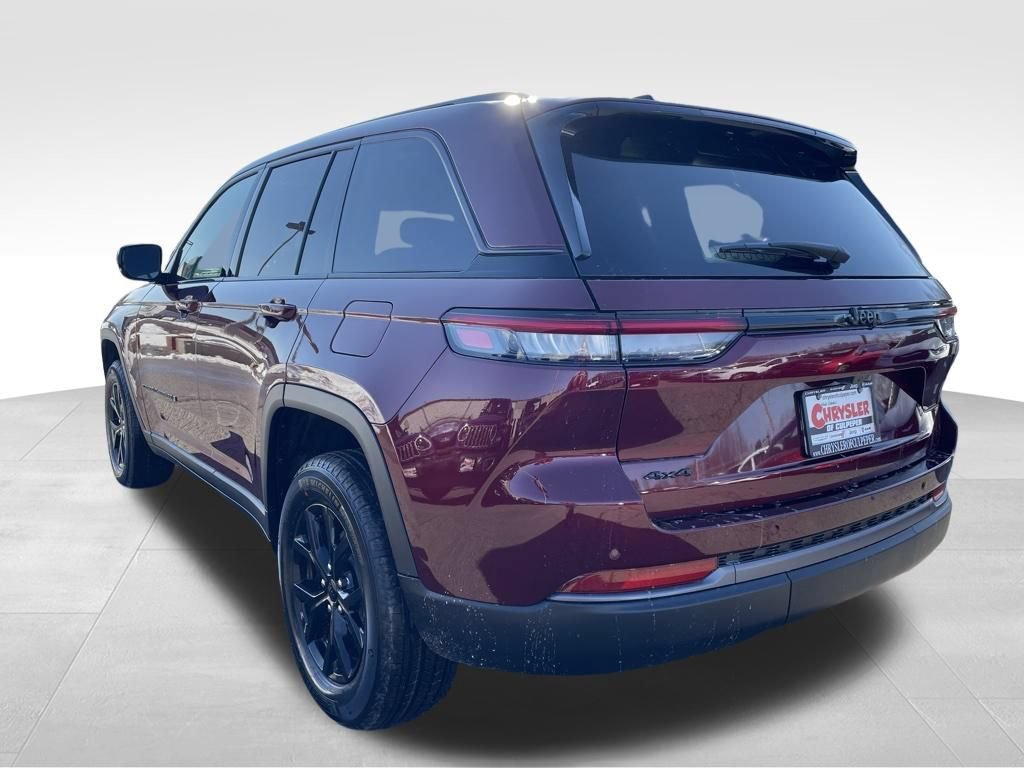 New 2026 Jeep Grand Cherokee Altitude AWD/4WD image 17