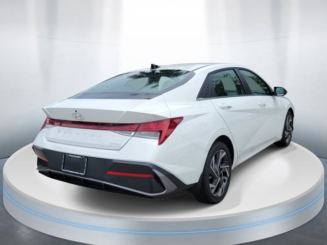 New 2026 Hyundai Elantra Limited FWD image 4