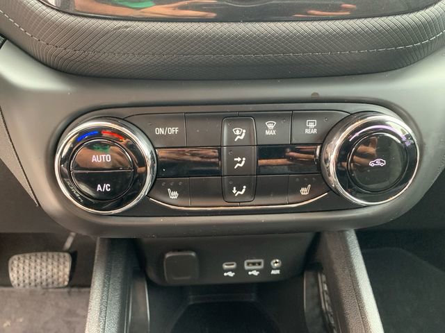 Used 2023 Chevrolet TrailBlazer LT w/ Convenience Package image 27