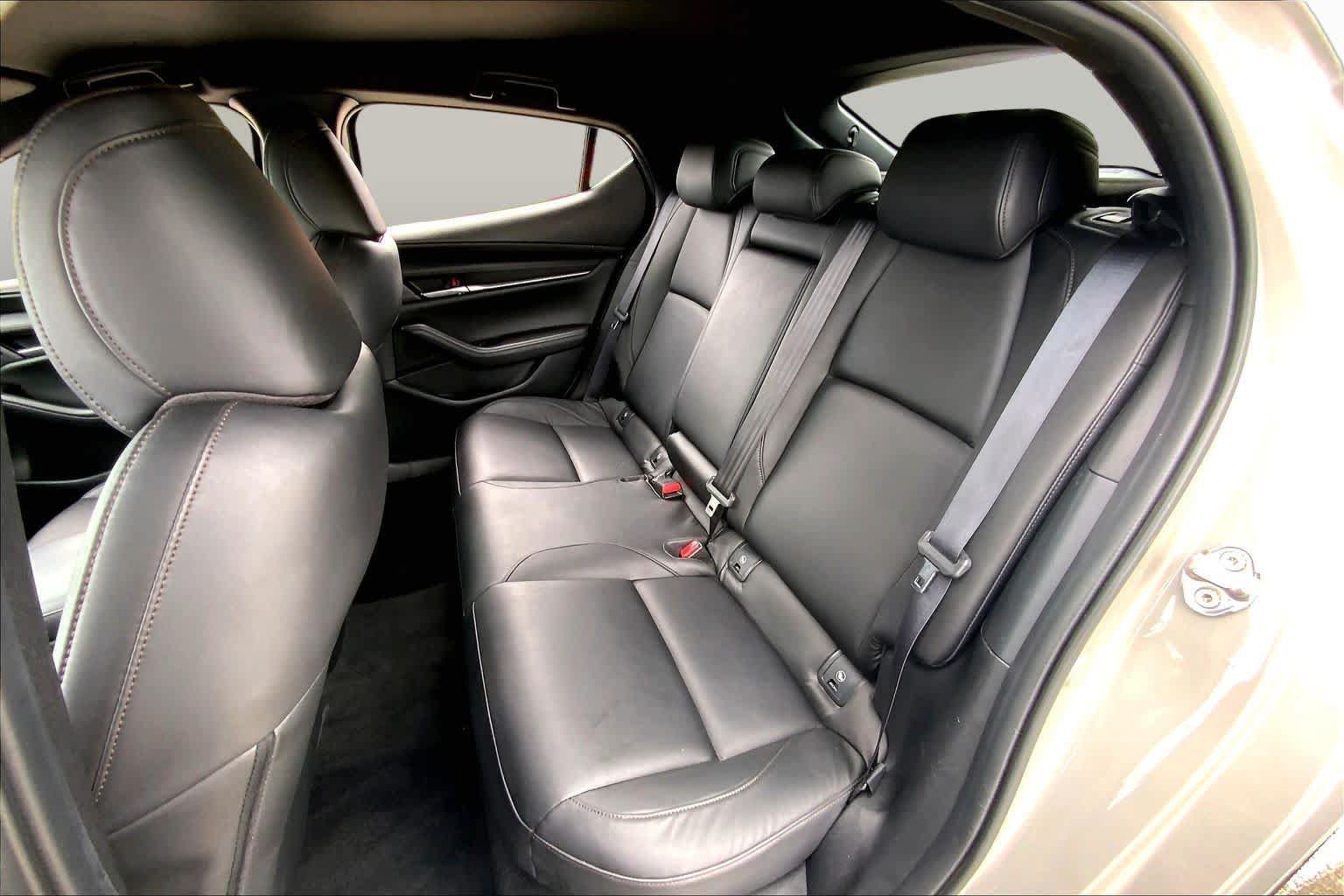 Used 2024 MAZDA MAZDA3 s FWD image 20