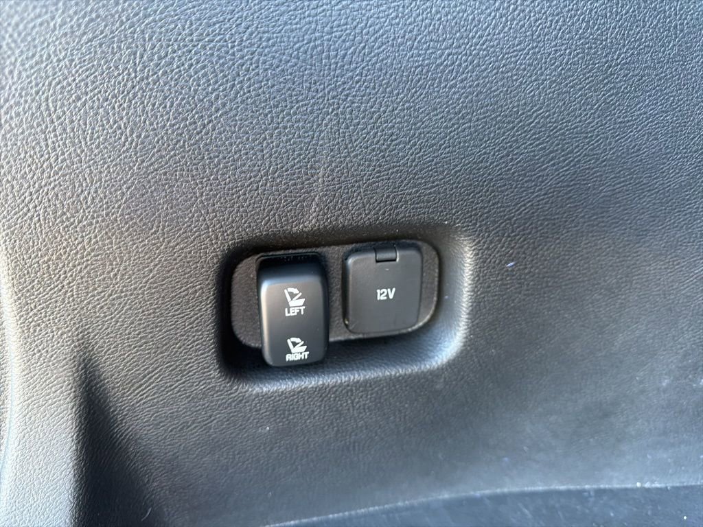 Used 2024 Ford Edge Titanium image 13