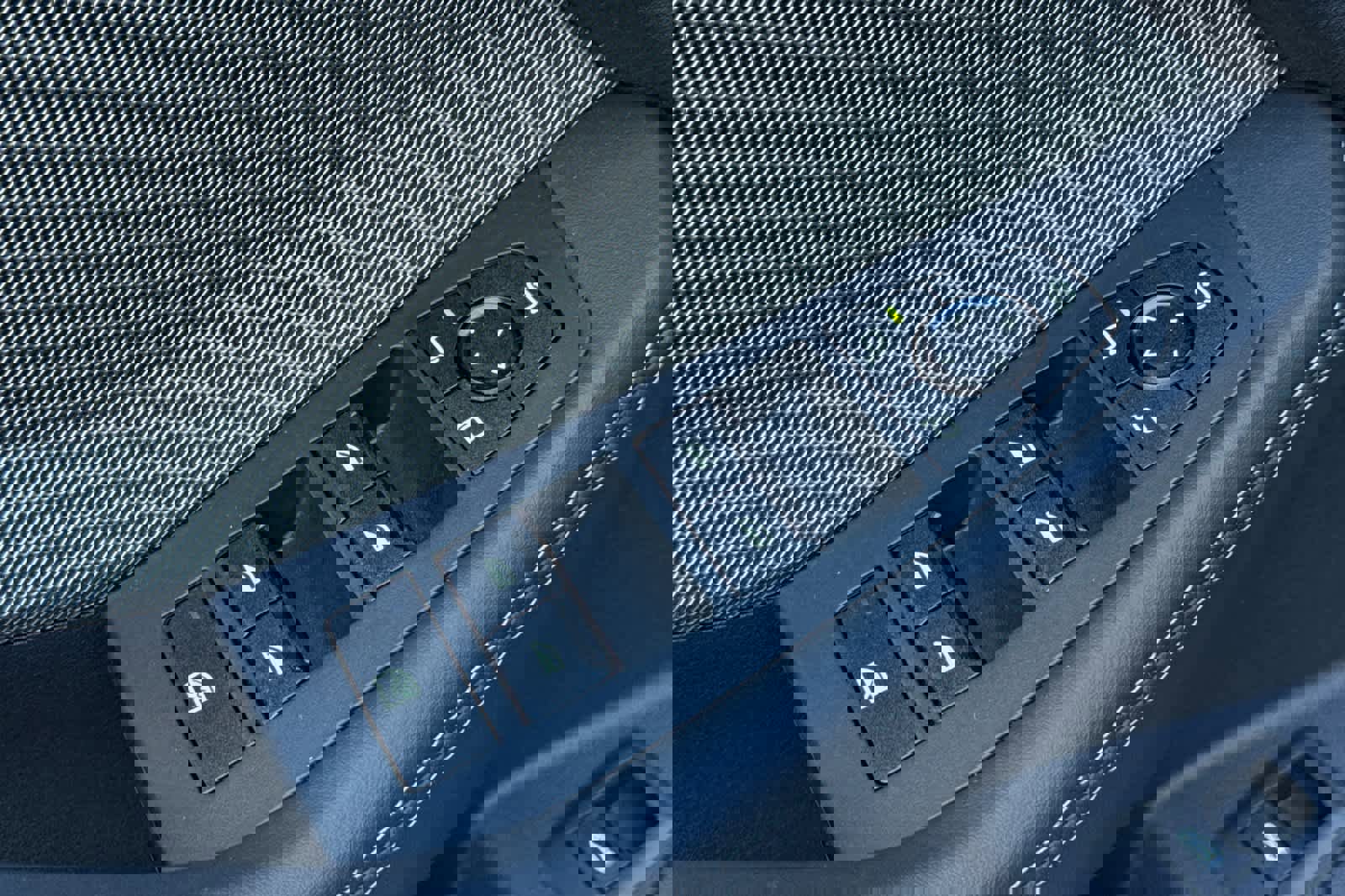 Used 2025 BMW 228i xDrive w/ Premium Package image 13