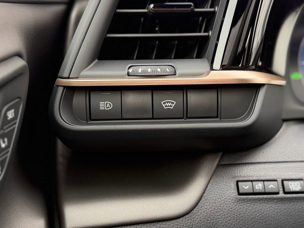 New 2026 Toyota Crown Nightshade image 24